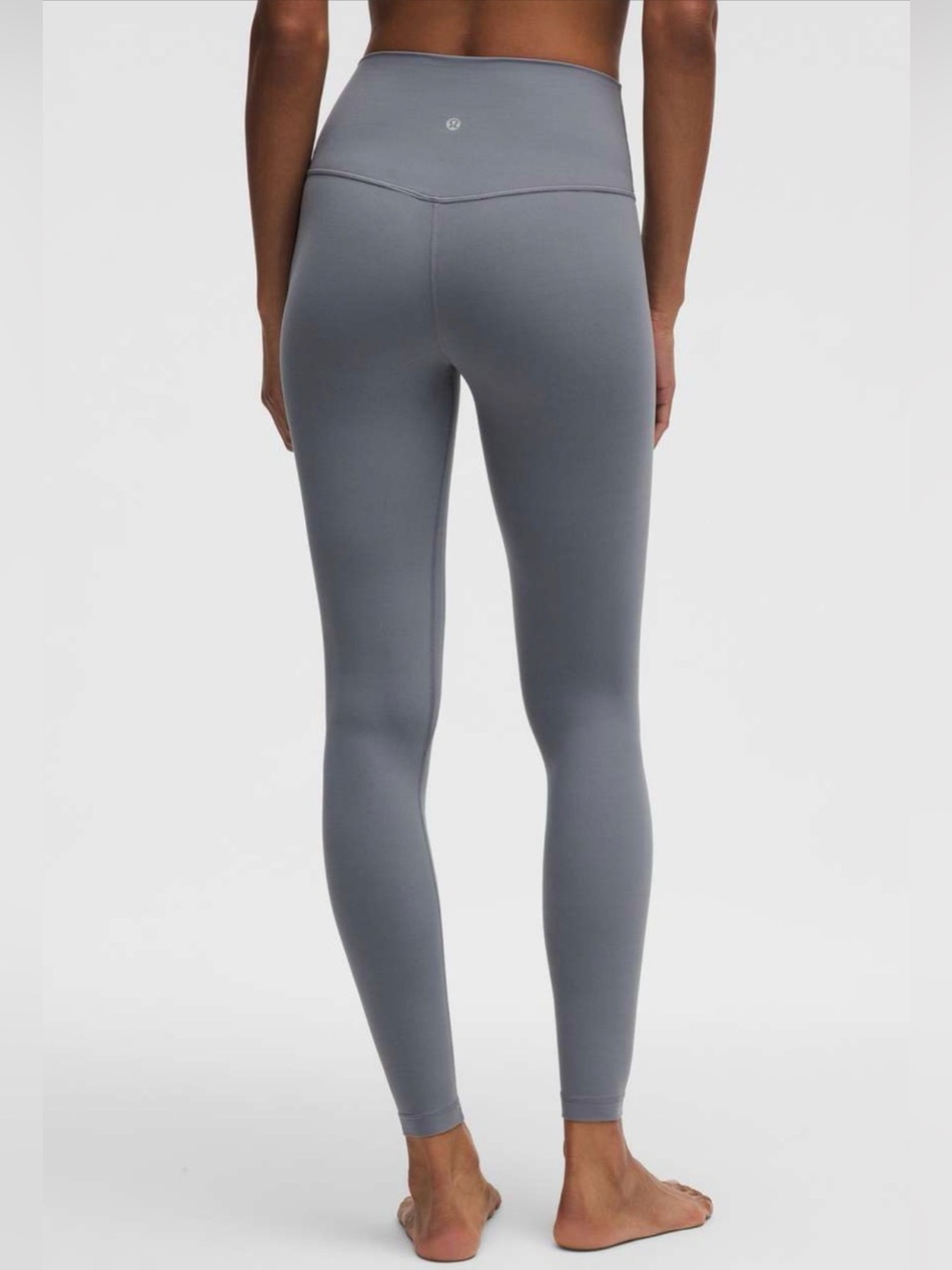 Lululemon Align High-Rise Pant 28"
Solar Grey✨